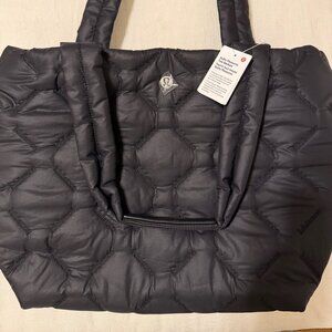 Lululemon Quilty Pleasures Tote Bag Medium 12L - Black NWT